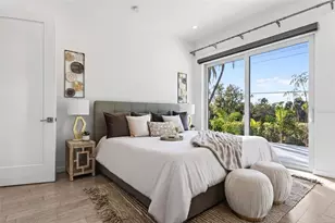 405 Edwards Dr, Sarasota, FL 34243 - Photo 14