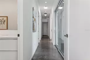 405 Edwards Dr, Sarasota, FL 34243 - Photo 20