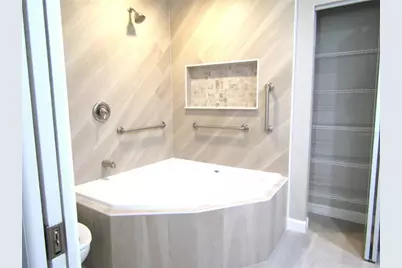 376 Oak Hill Drive #36, Sarasota, FL 34232 - Photo 22