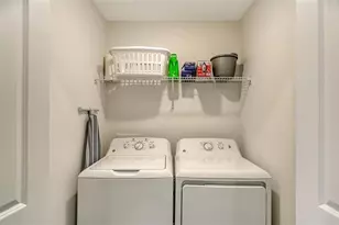 12180 Wellen Golf St, Venice, FL 34293 - Photo 34