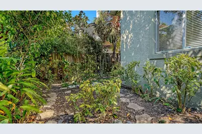 1934 Datura Street, Sarasota, FL 34239 - Photo 54