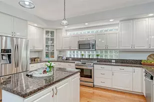 1934 Datura St, Sarasota, FL 34239 - Photo 18