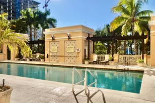 750 N Tamiami Trl, Sarasota, FL 34236 - Photo 32