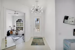 5573 Lucia Pl, Sarasota, FL 34238 - Photo 6