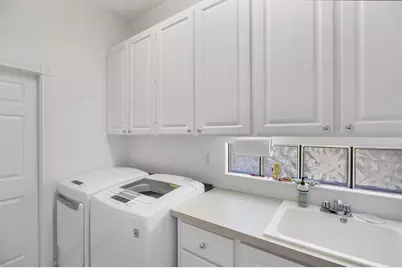 5573 Lucia Place, Sarasota, FL 34238 - Photo 38