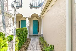 5264 Bouchard Cir, Sarasota, FL 34238 - Photo 2
