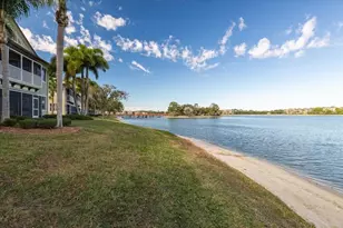 6515 Moorings Point Cir, Lakewood Ranch, FL 34202 - Photo 10