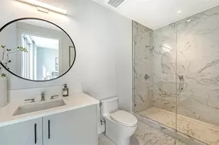 253 Golden Gate Point, Sarasota, FL 34236 - Photo 30