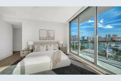 253 Golden Gate Point #703, Sarasota, FL 34236 - Photo 24