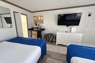 7150 N Tamiami Trl, Sarasota, FL 34243 - Photo 4