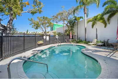 1221 N Palm Avenue #303, Sarasota, FL 34236 - Photo 30