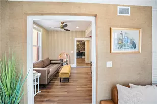 1221 N Palm Ave, Sarasota, FL 34236 - Photo 18