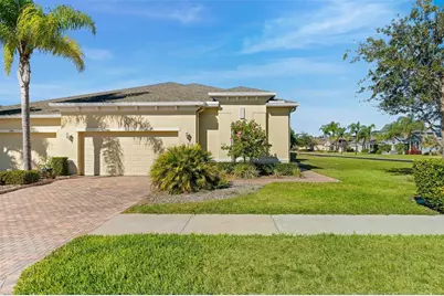703 Chipper Drive, Sun City Center, FL 33573 - Photo 2