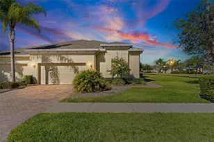 703 Chipper Dr, Sun City Center, FL 33573 - Photo 1