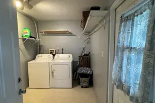 1648 Idle Ln, Sarasota, FL 34231 - Photo 46