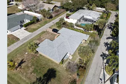 1648 Idle Lane, Sarasota, FL 34231 - Photo 58
