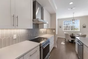 8035 St Simons St, University Park, FL 34201 - Photo 16