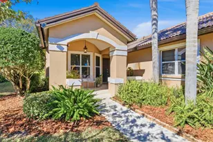 4600 Deer Trail Blvd, Sarasota, FL 34238 - Photo 2