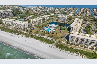 1105 Gulf Of Mexico Drive #401, Longboat Key, FL 34228 - Photo 30