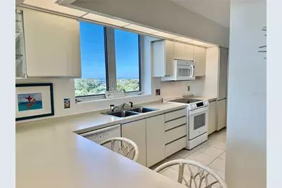 1105 Gulf Of Mexico Drive #401, Longboat Key, FL 34228 - Photo 4