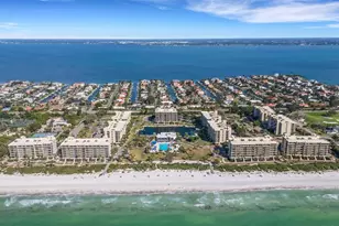 1105 Gulf of Mexico Dr, Longboat Key, FL 34228 - Photo 32