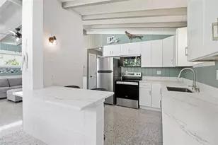 4626 Gleason Ave, Sarasota, FL 34242 - Photo 14