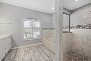 4046 Green Tree Ave, Sarasota, FL 34233 - Photo 26