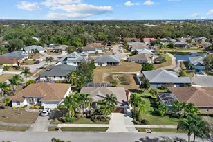 4046 Green Tree Ave, Sarasota, FL 34233 - Photo 40