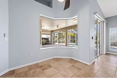 4046 Green Tree Avenue, Sarasota, FL 34233 - Photo 12