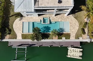 529 77th St, Holmes Beach, FL 34217 - Photo 84