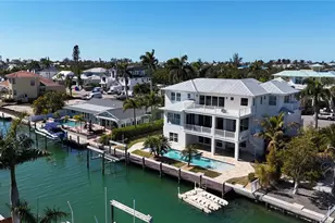 529 77th St, Holmes Beach, FL 34217 - Photo 88