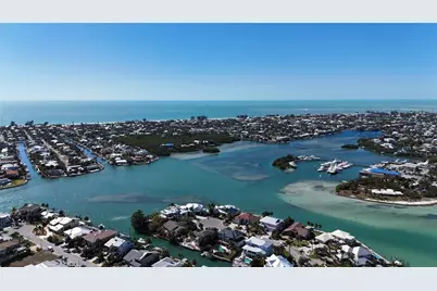 529 77th Street, Holmes Beach, FL 34217 - Photo 92