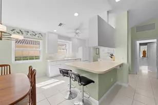 7517 Renato Ct, Sarasota, FL 34238 - Photo 12