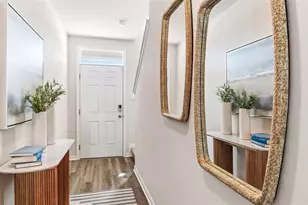 10723 Tiger Lily Dr, Venice, FL 34293 - Photo 4