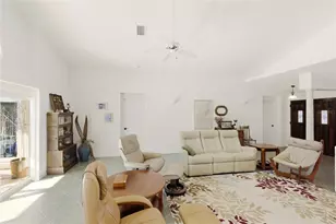 12806 7th Ave NE, Bradenton, FL 34212 - Photo 6