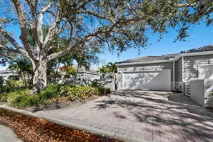 3435 Winding Oaks Dr, Longboat Key, FL 34228 - Photo 2