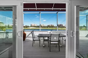 3435 Winding Oaks Dr, Longboat Key, FL 34228 - Photo 22