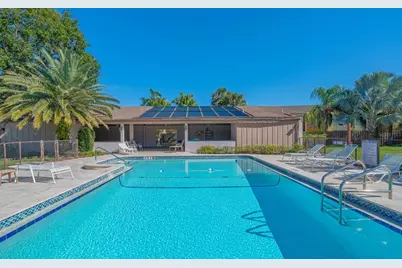 5719 Westwind Lane, Sarasota, FL 34231 - Photo 8