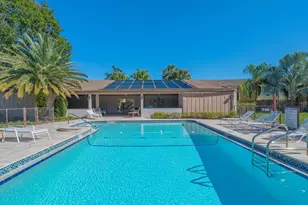 5719 Westwind Ln, Sarasota, FL 34231 - Photo 8