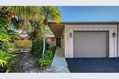 5719 Westwind Lane, Sarasota, FL 34231 - Photo 16