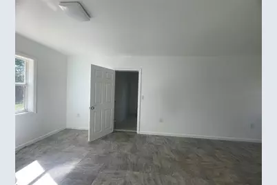 525 E Helen Avenue, Punta Gorda, FL 33950 - Photo 6