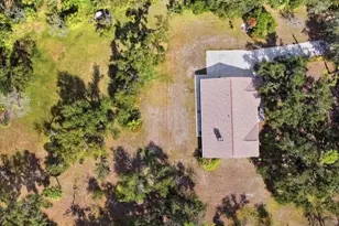 10205 28th Ave E, Palmetto, FL 34221 - Photo 4