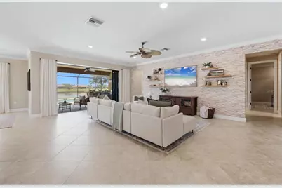 17203 Corinna Place, Lakewood Ranch, FL 34202 - Photo 10