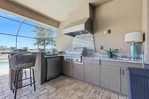 17203 Corinna Pl, Lakewood Ranch, FL 34202 - Photo 38