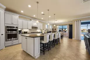 17203 Corinna Pl, Bradenton, FL 34202 - Photo 12