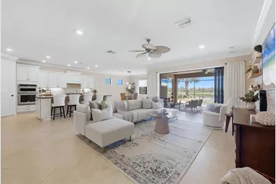 17203 Corinna Place, Lakewood Ranch, FL 34202 - Photo 8