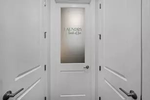 5444 Lampiasi St, Sarasota, FL 34238 - Photo 24