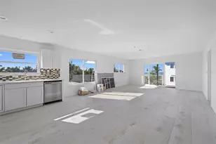 2210 Avenue C, Bradenton Beach, FL 34217 - Photo 24