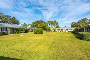 6994 W Country Club Dr N, Sarasota, FL 34243 - Photo 30