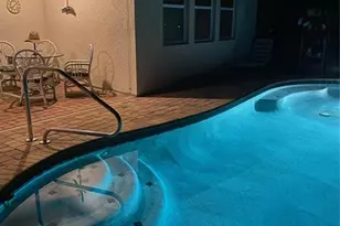 843 Molly Cir, Sarasota, FL 34232 - Photo 18